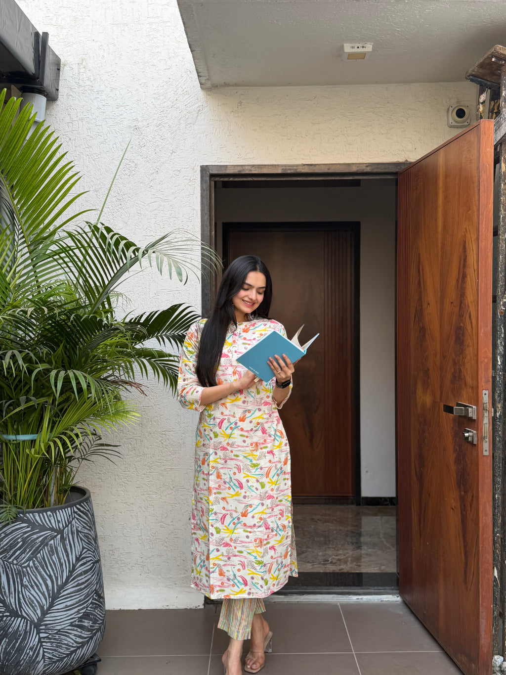 whitey melts in colors kurti set