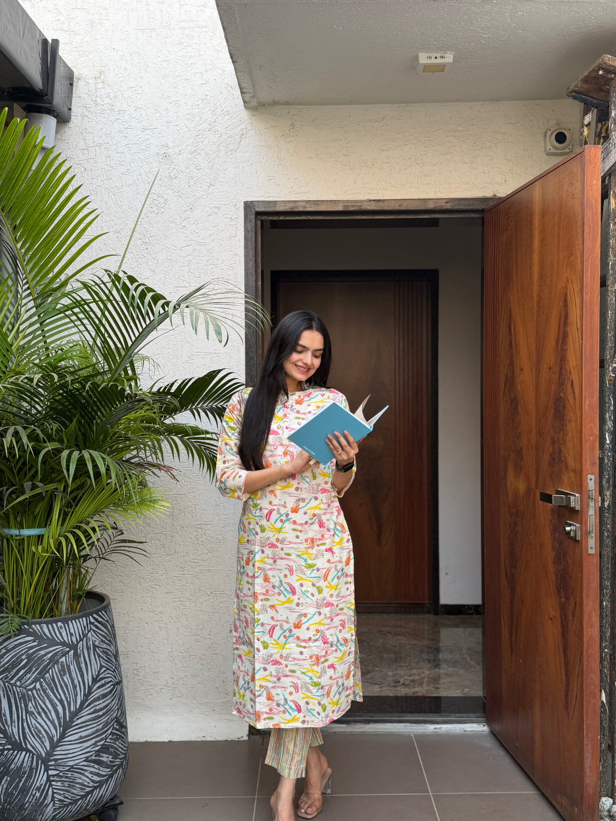 whitey melts in colors kurti set